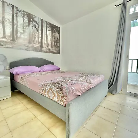 Relax House *
