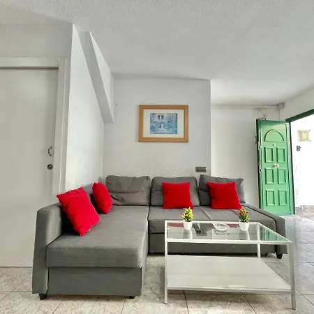 Relax House 펜션 푸에르토 데 산티아고