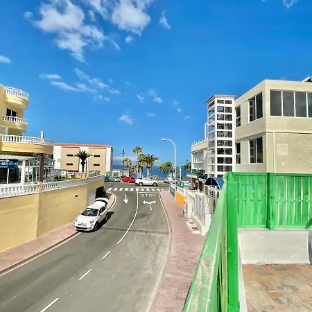 Relax House * 푸에르토 데 산티아고