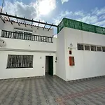 Relax House Semesterbostad *